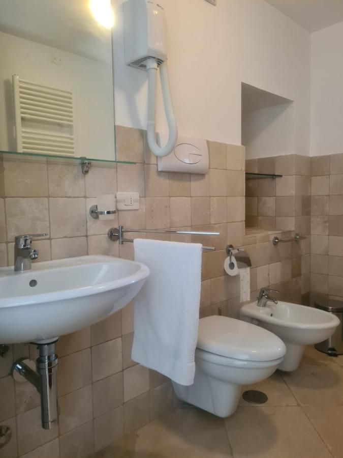 Masseria Montecchie Ceglie Messapica Exteriör bild