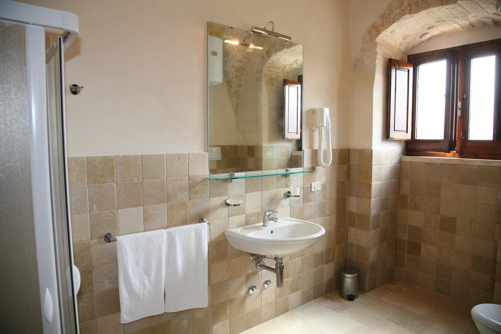 Masseria Montecchie Ceglie Messapica Exteriör bild